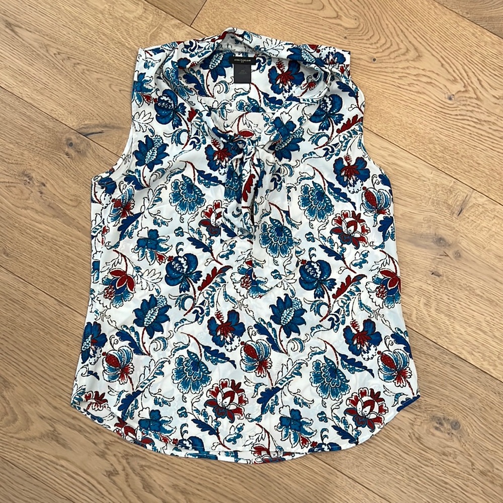Ann Taylor Floral Sleeveless Blouse